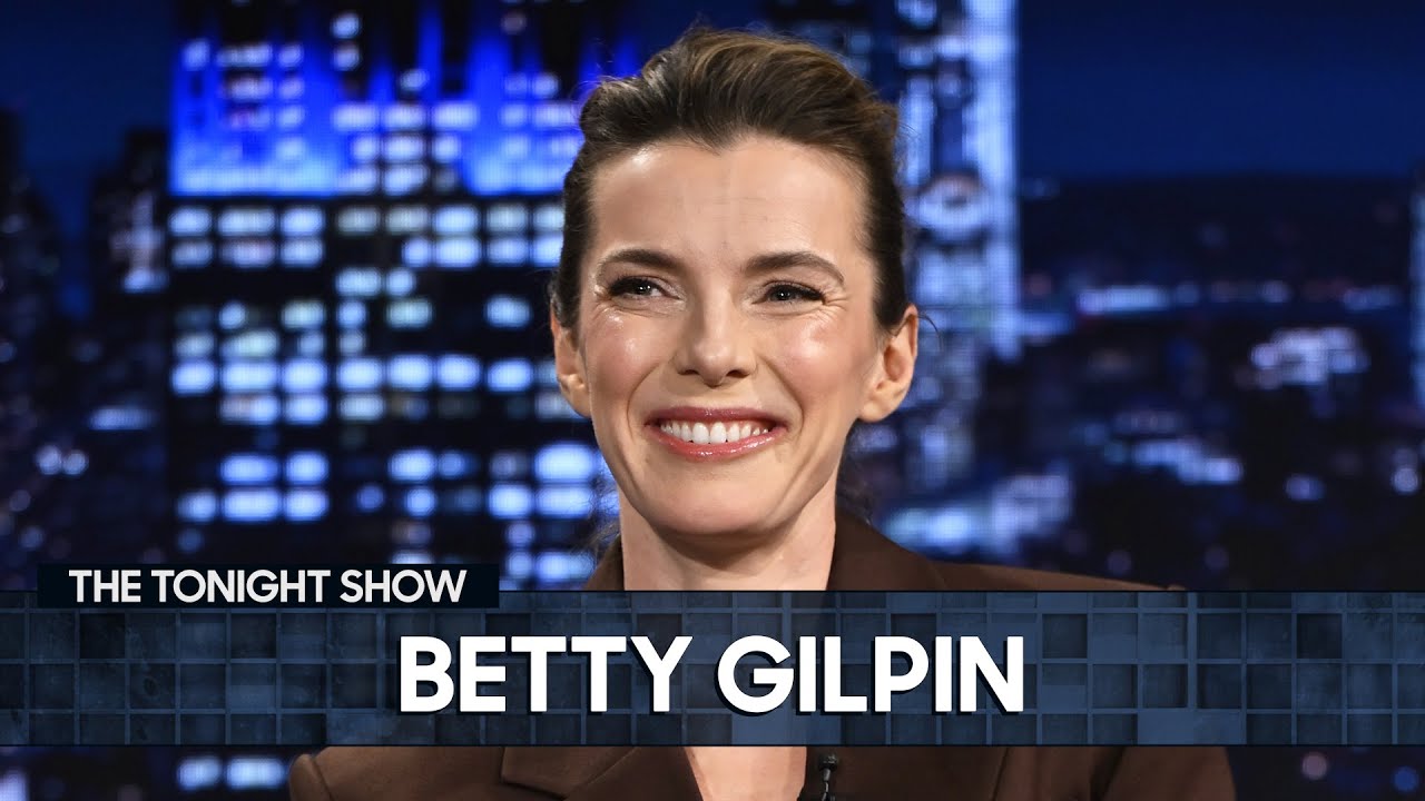 Betty Gilpin 7 fascinerande fakta du inte visste om henne 1 betty gilpin