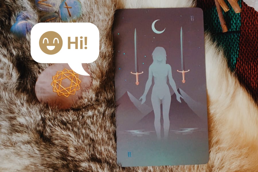 Tarot 101 - How to Connect with Your New Tarot Deck